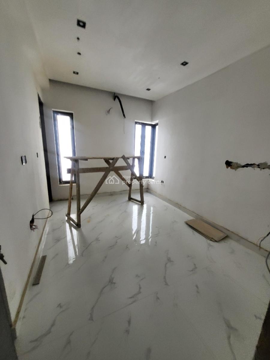 Luxurious Self Compound 4bed Semi Detached Duplex with Pool , 2room Bq, Lekki Phase 1, Lekki, Lagos, Semi-detached Duplex for Sale