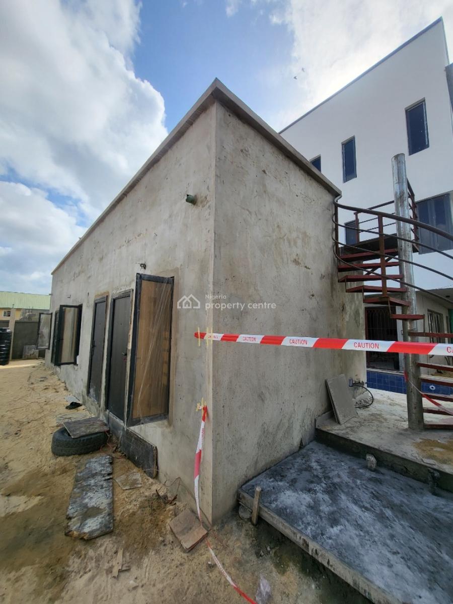 Luxurious Self Compound 4bed Semi Detached Duplex with Pool , 2room Bq, Lekki Phase 1, Lekki, Lagos, Semi-detached Duplex for Sale