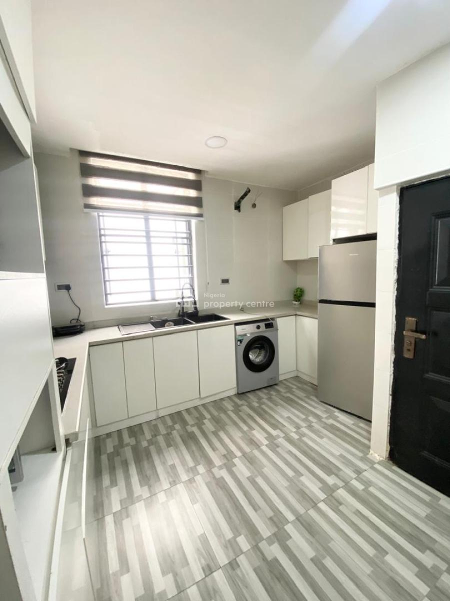 Clean 2 Bedroom Apartment, Chisco, Ikate Elegushi, Lekki, Lagos, Flat / Apartment for Rent