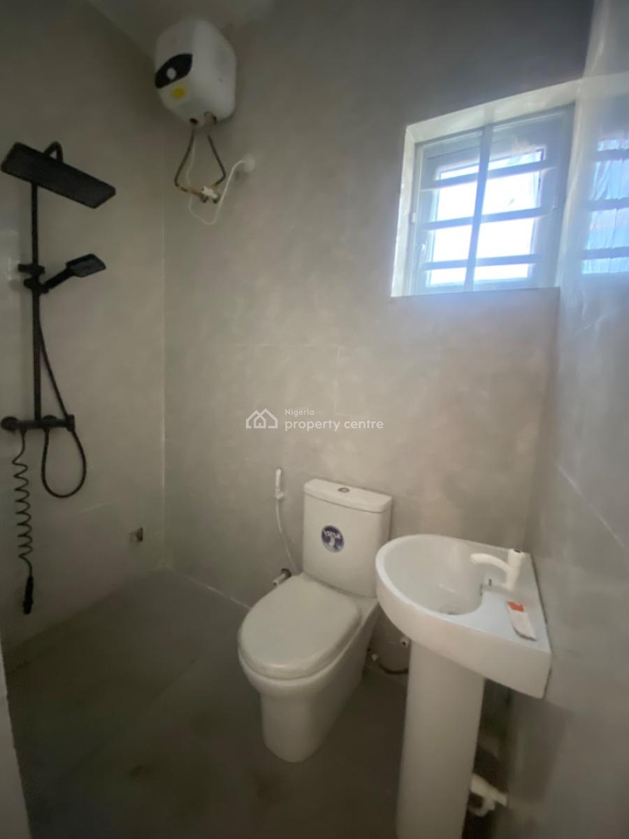 Brand New Studio Apartment, Behind Dominos Pizza, Ologolo, Lekki, Lagos, Flat / Apartment for Rent