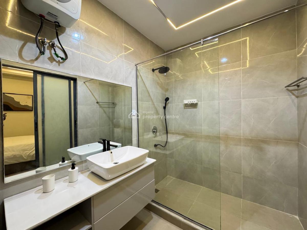 Fully Furnished Waterfront 2-bedroom Apartment, Admiralty Road, Lekki, Lekki Phase 1, Lekki, Lagos, Flat / Apartment for Rent