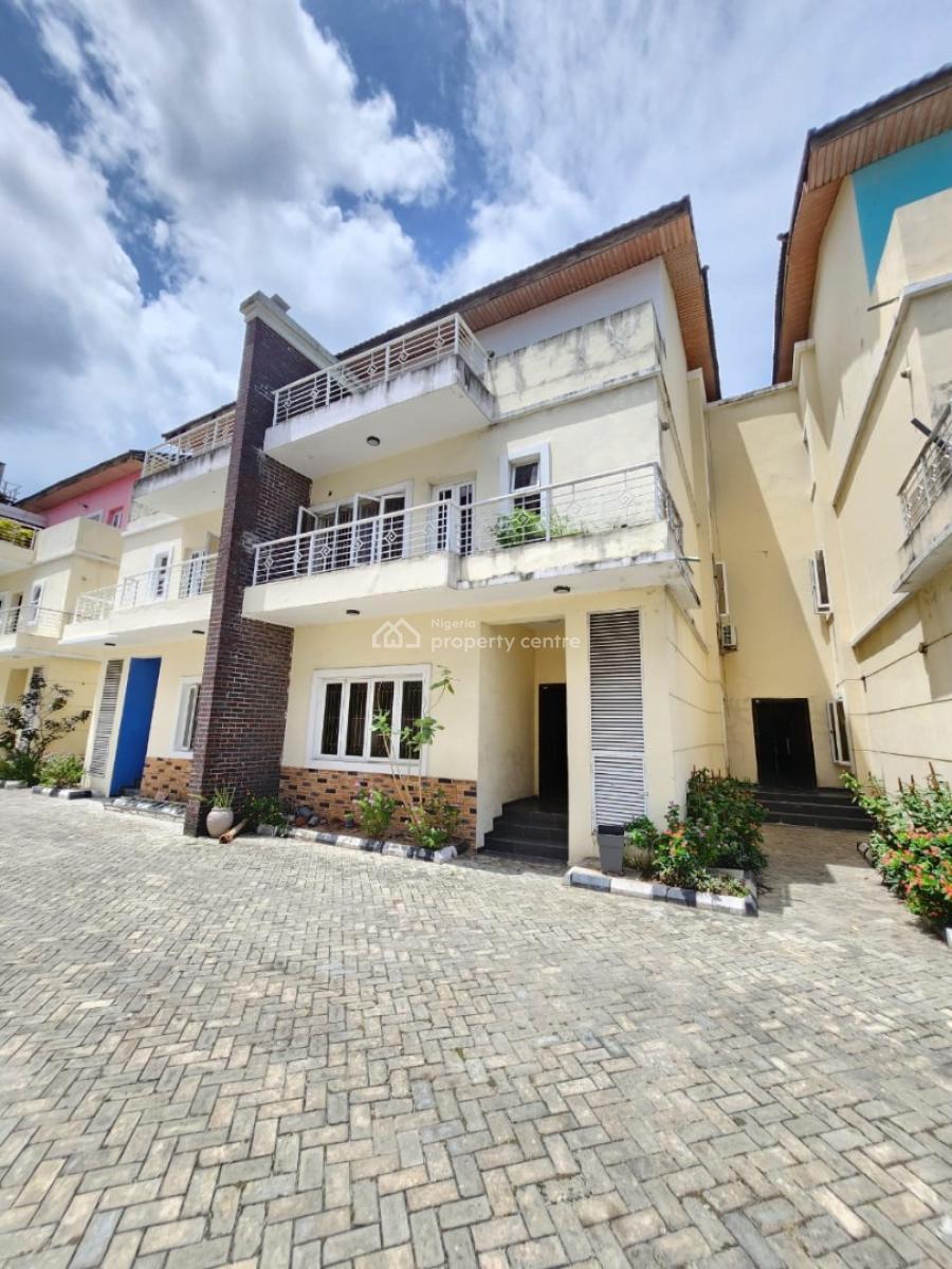 4 Bedroom Terrace Duplex, on Admiralty Way Lekki Phase 1, Lekki Phase 1, Lekki, Lagos, Terraced Duplex for Rent