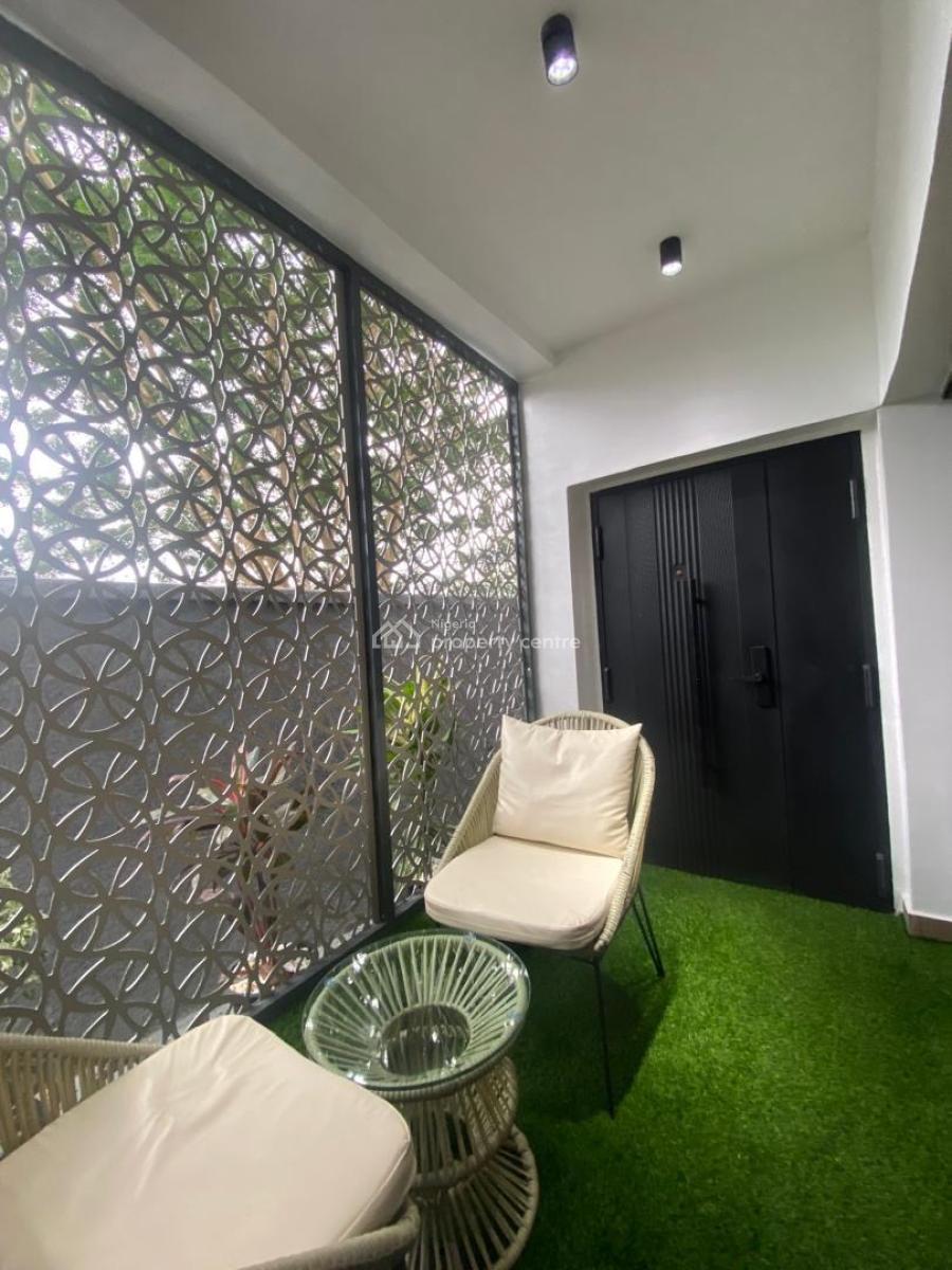 a Fully Furnished Studio Apartment with Stunning View, Off Adeola Close, Victoria Island (vi), Lagos, Self Contain (single Rooms) Short Let