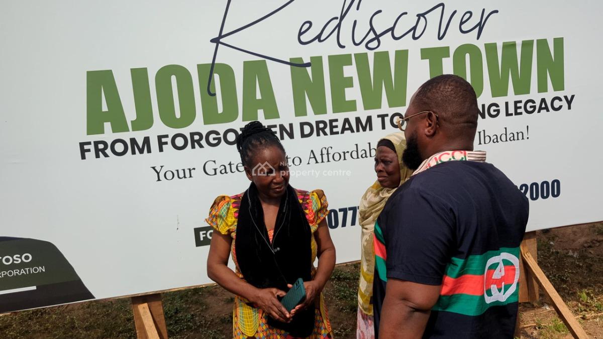 Gbajumos Court Inside Omituntun Estate, Omituntun Estate Ajoda New Town, Ibadan, Oyo, Mixed-use Land for Sale