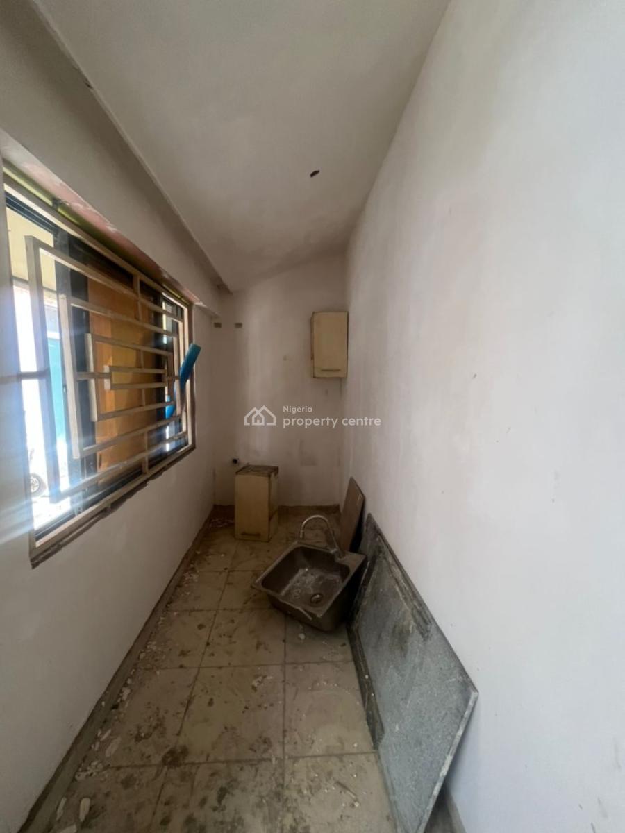 Standard Selfcontain, Utako, Abuja, Self Contain (single Rooms) for Rent