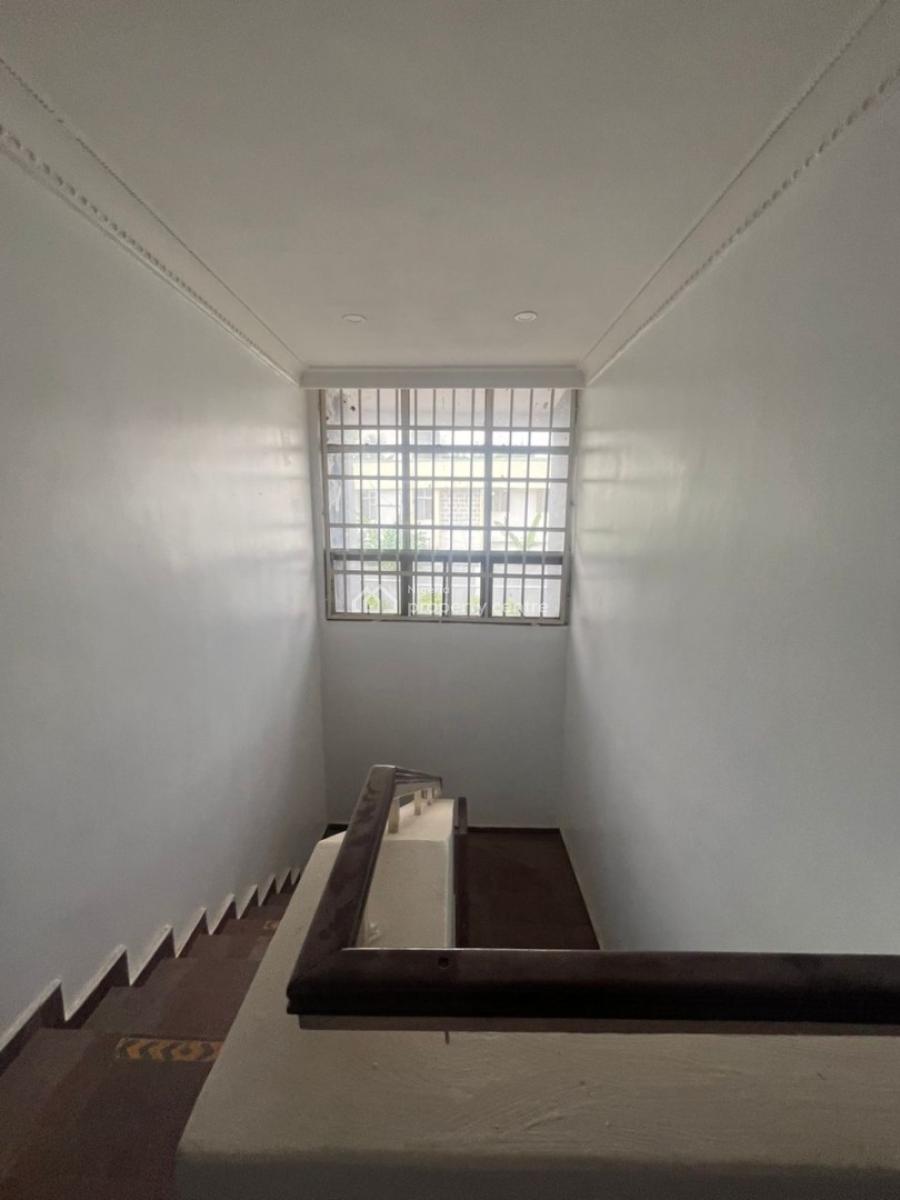 8bedroom Fully Detached Duplex with 2rooms Guest Chalet and a Basement, Asokoro District, Abuja, Detached Duplex for Rent