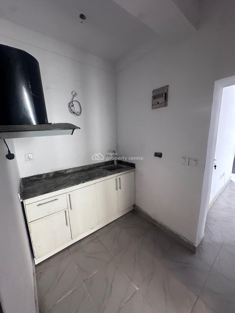Nice 2bedroom Available, By Silver Crest School, Igbo Efon, Lekki, Lagos, Flat / Apartment for Rent