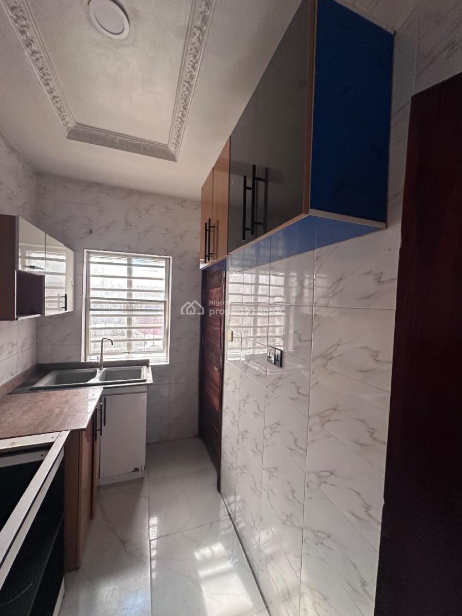 Luxury 2bedroom Flat, Road 1, Ologolo, Lekki, Lagos, Flat / Apartment for Rent