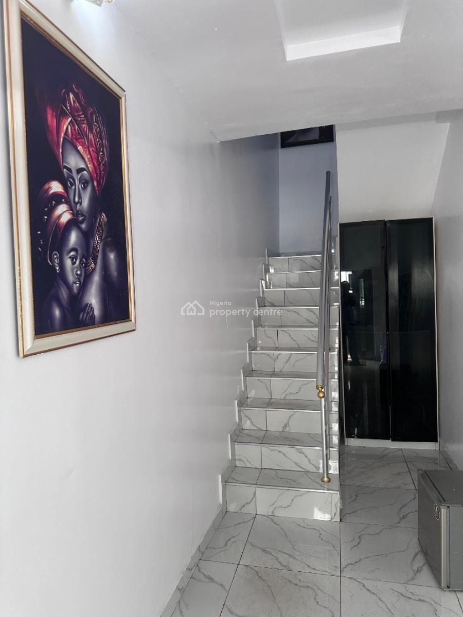 Sharp 2bedroom, White Sand Estate, Ologolo, Lekki, Lagos, Flat / Apartment Short Let