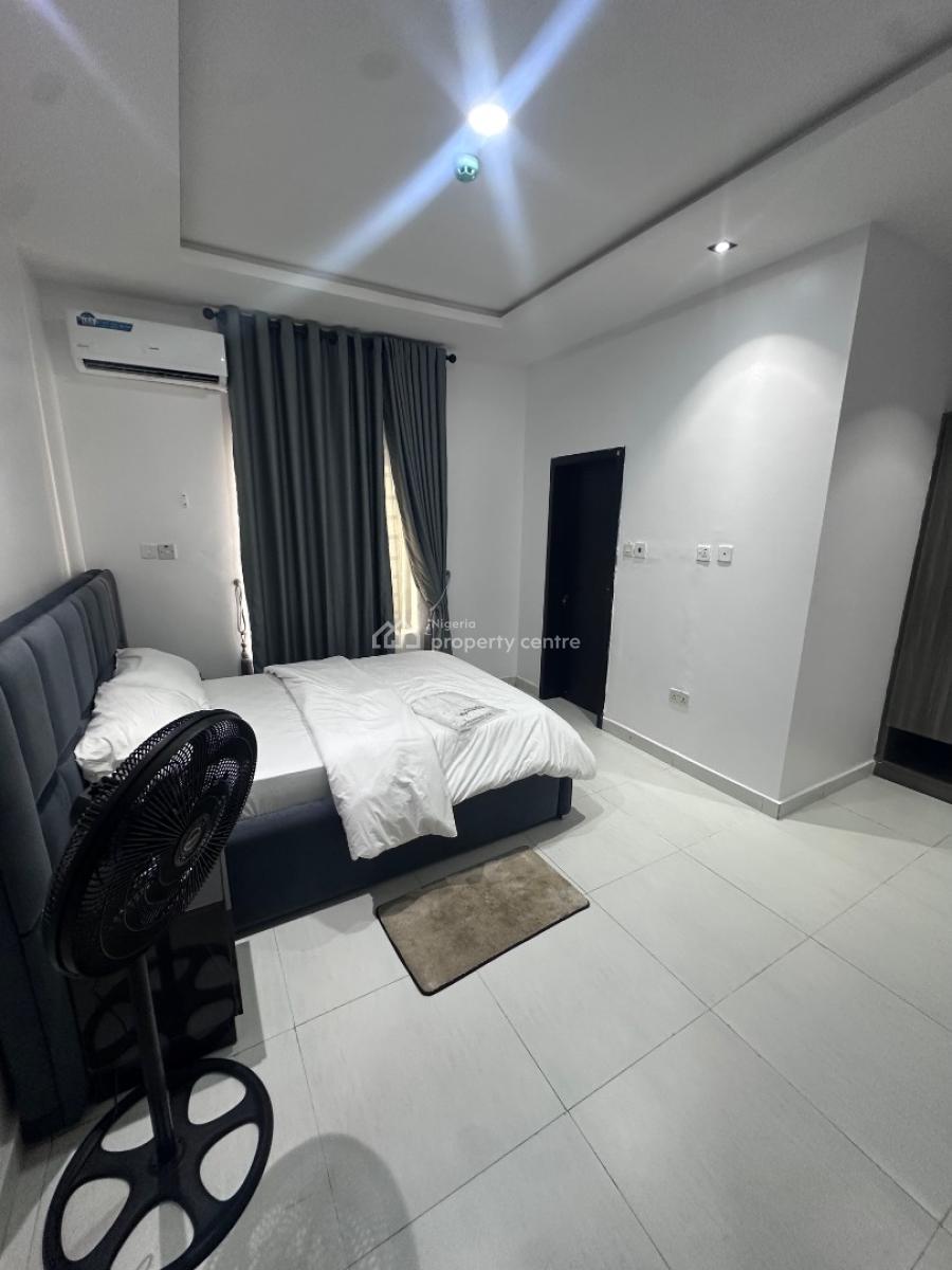 Luxury 3bedroom Penthouse, Brandnew, in a Gated Estate, Ologolo, Lekki, Lagos, Flat / Apartment for Rent