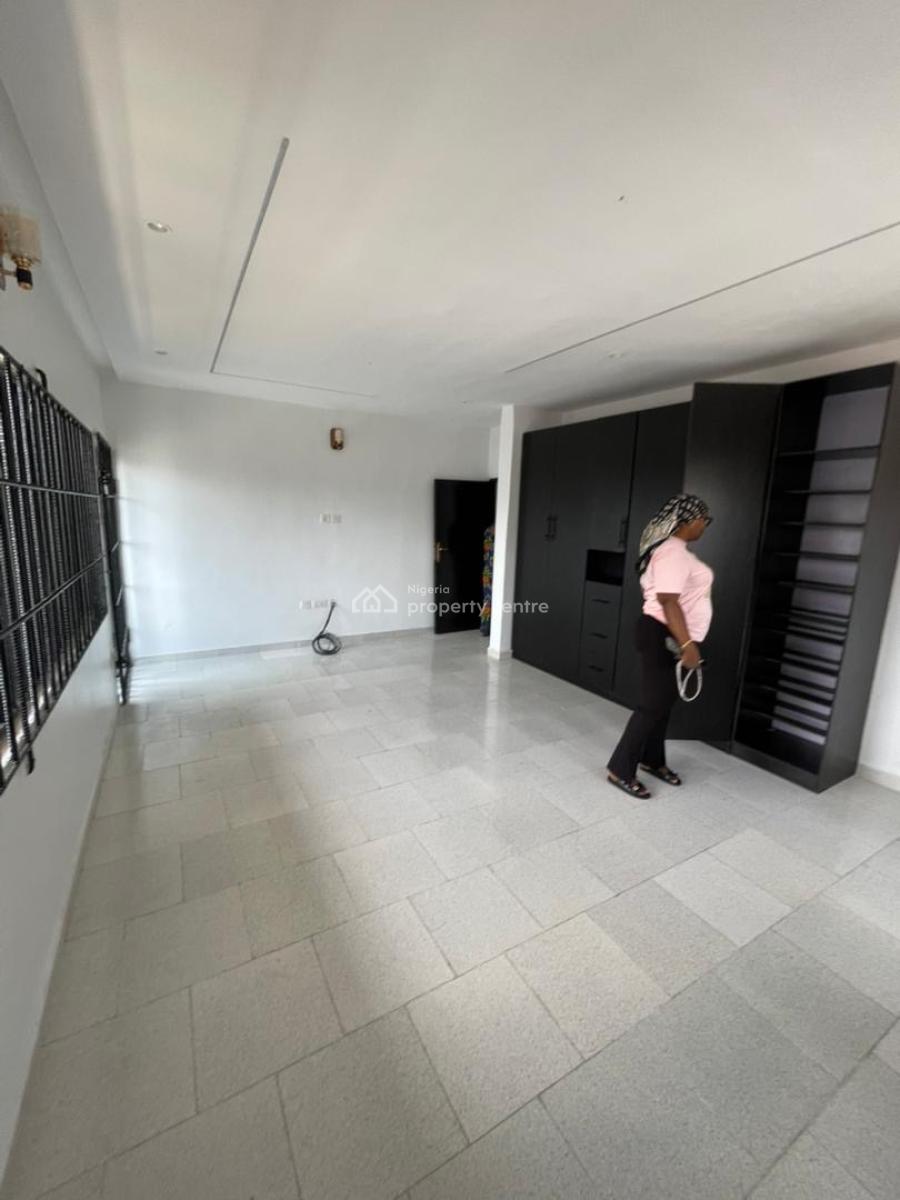 Luxurious 4 Bedroom Duplex with 2 Bq, Surulere, Adeniran Ogunsanya, Surulere, Lagos, Detached Duplex for Rent