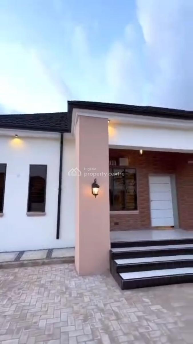 Massive 4bedroom Bungalow with Bq in Lokogoma, Lokogoma District, Abuja, Detached Bungalow for Sale