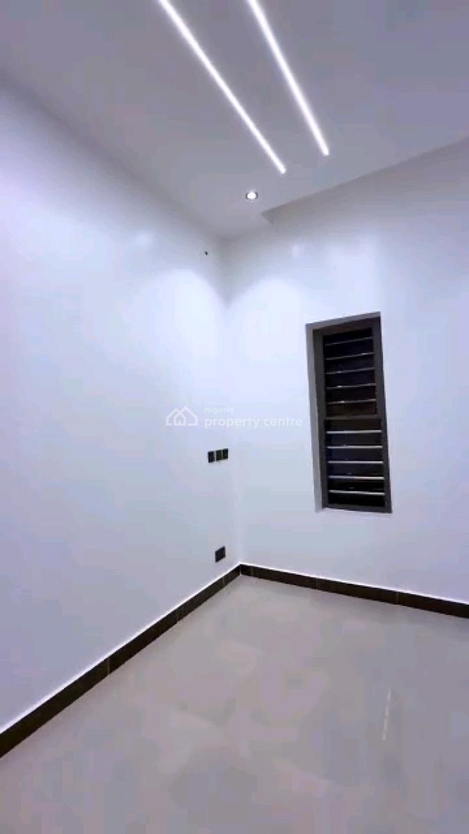 Massive 4bedroom Bungalow with Bq in Lokogoma, Lokogoma District, Abuja, Detached Bungalow for Sale