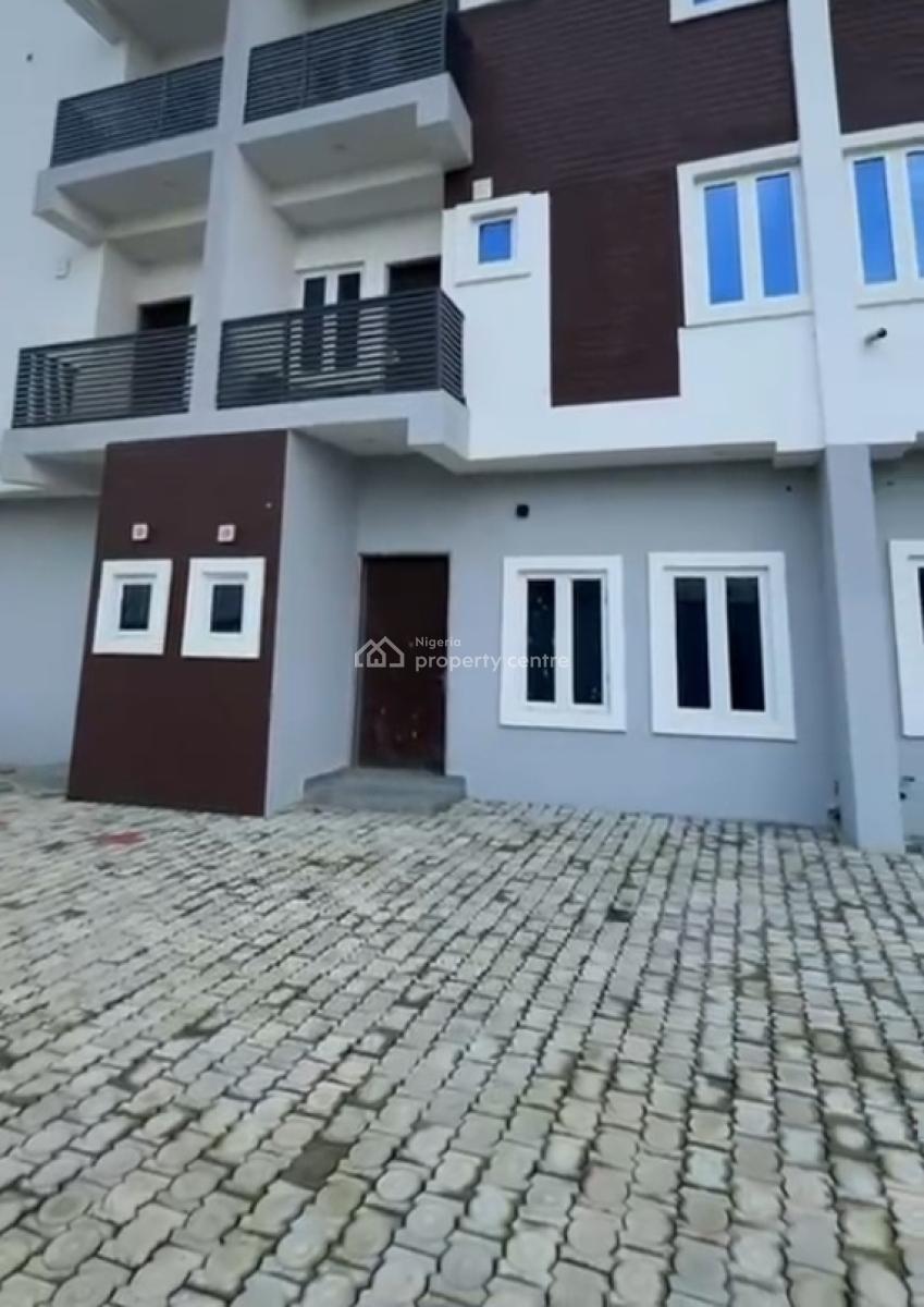 4 Bedrooms Terrace Duplex* (nb : No Bq But Very Spacious) in Gaduwa, Gaduwa, Abuja, Terraced Duplex for Sale