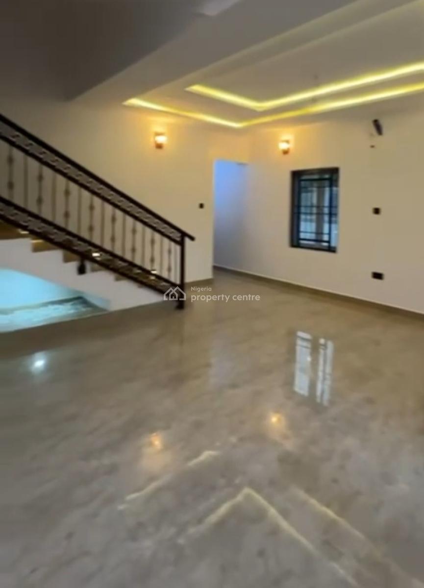 4 Bedrooms Terrace Duplex* (nb : No Bq But Very Spacious) in Gaduwa, Gaduwa, Abuja, Terraced Duplex for Sale