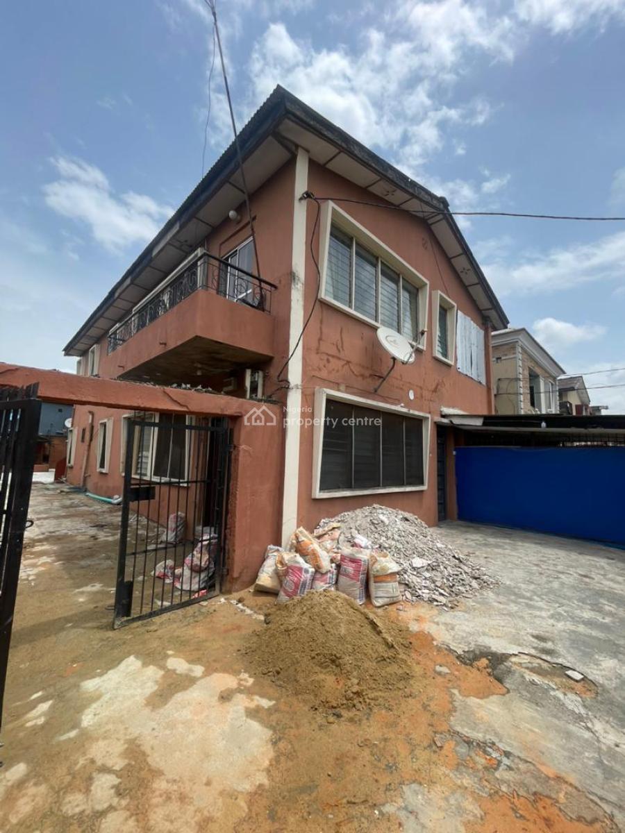 Luxurious 4 Bedroom Flat, Falolu, Surulere, Lagos, House for Rent