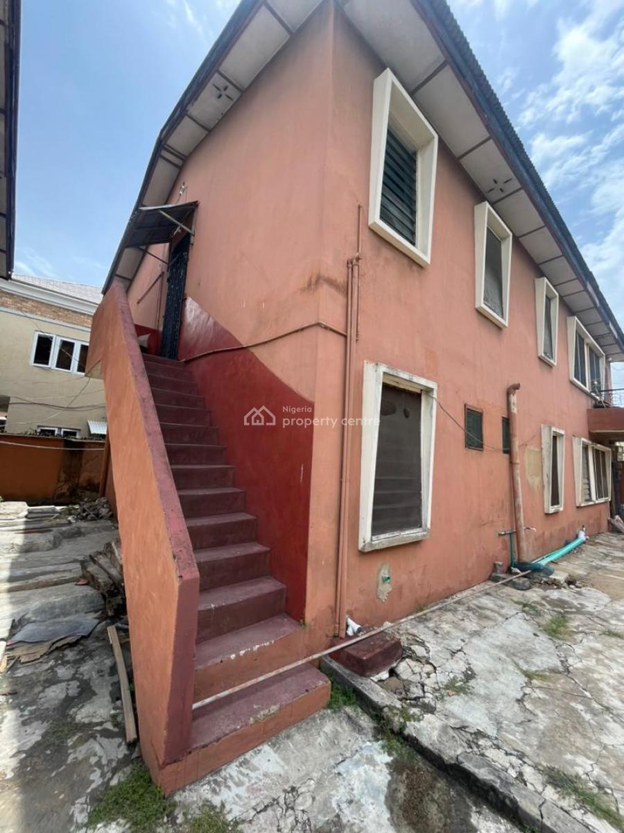 Luxurious 4 Bedroom Flat, Falolu, Surulere, Lagos, House for Rent