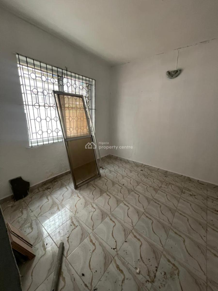 Luxurious 4 Bedroom Flat, Falolu, Surulere, Lagos, House for Rent