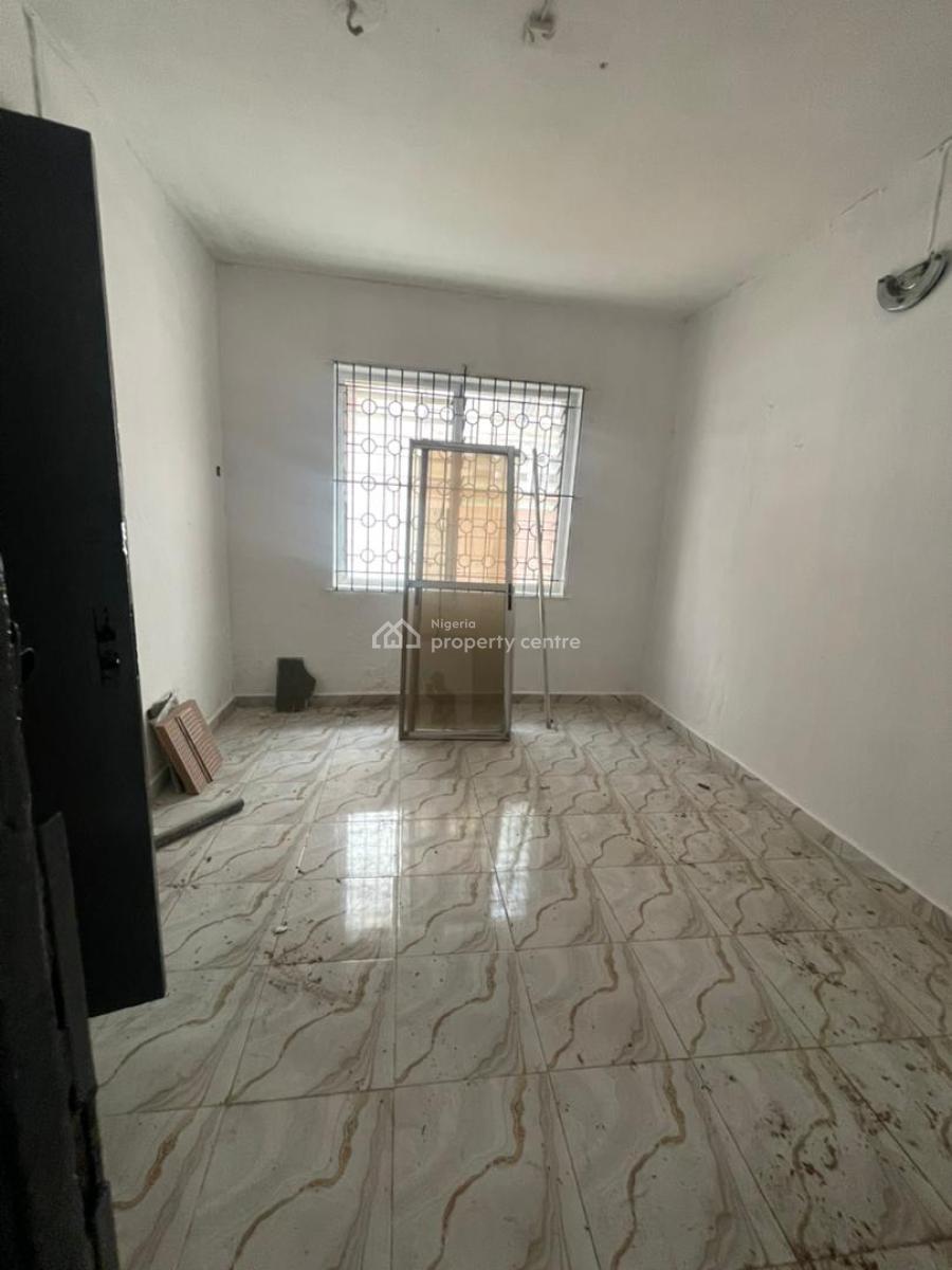 Luxurious 4 Bedroom Flat, Falolu, Surulere, Lagos, House for Rent