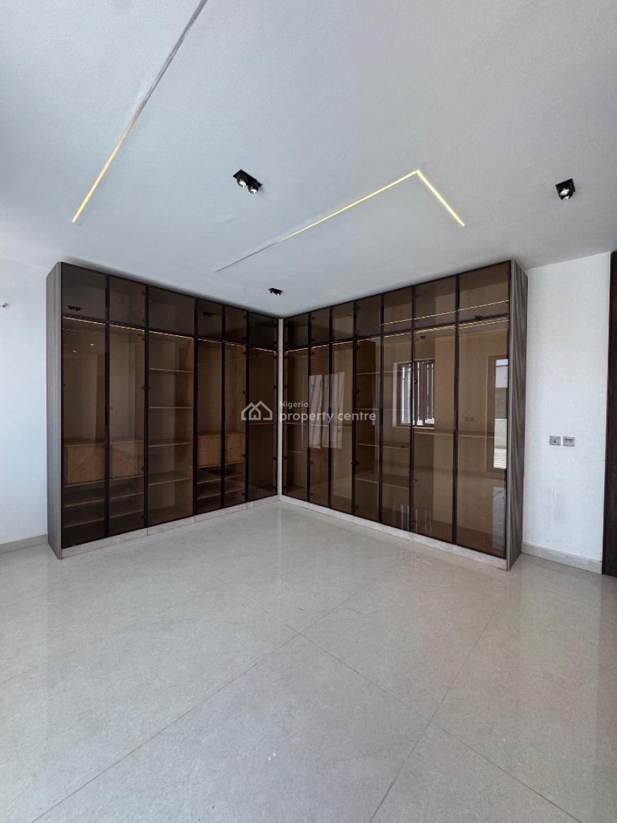 Prestigious 6 Bedroom Villa with Private Elevator, Swimming Pool, 2bq, Lekki Phase 1, Lekki, Lagos, Detached Duplex for Sale