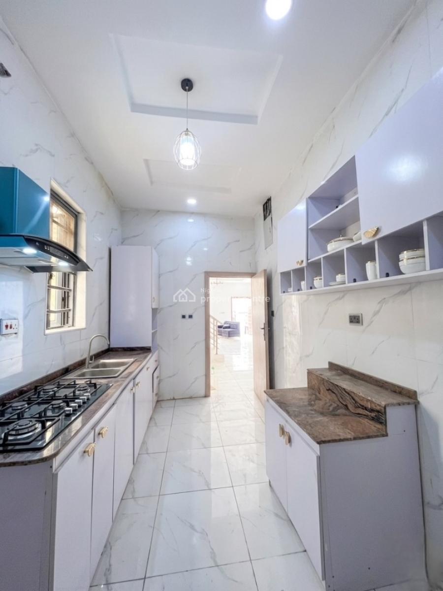 a Standard 4bedroom Duplex, Pepperoni Abraham Adesunya, Lekki Phase 2, Lekki, Lagos, Detached Duplex for Rent