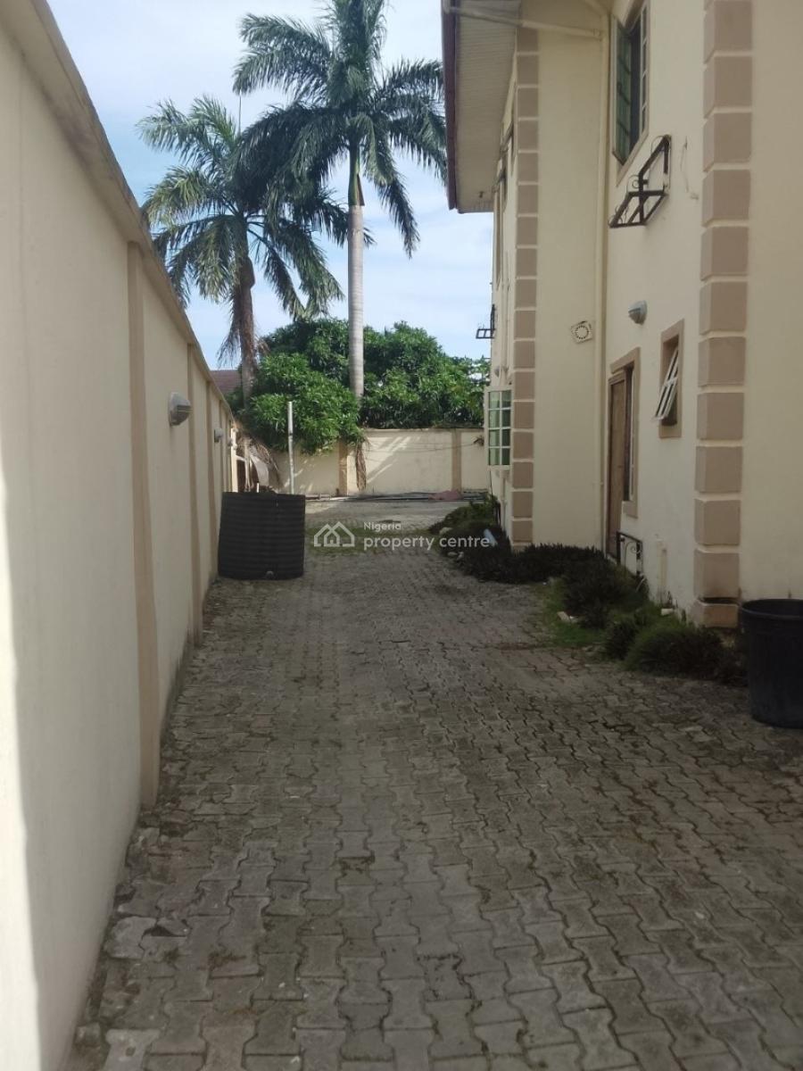 5 Bedroom Fully Detached House with Bq, Lekki Phase 1, Lekki, Lagos, Detached Duplex for Rent
