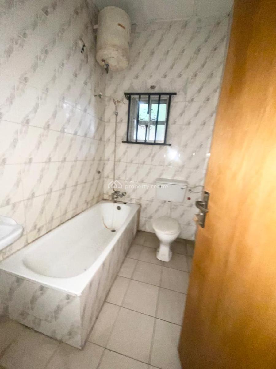 Spacious Self Serviced 2 Bedroom Flat Upstairs, Off Freedom Way, Ikate, Lekki, Lagos, Flat / Apartment for Rent