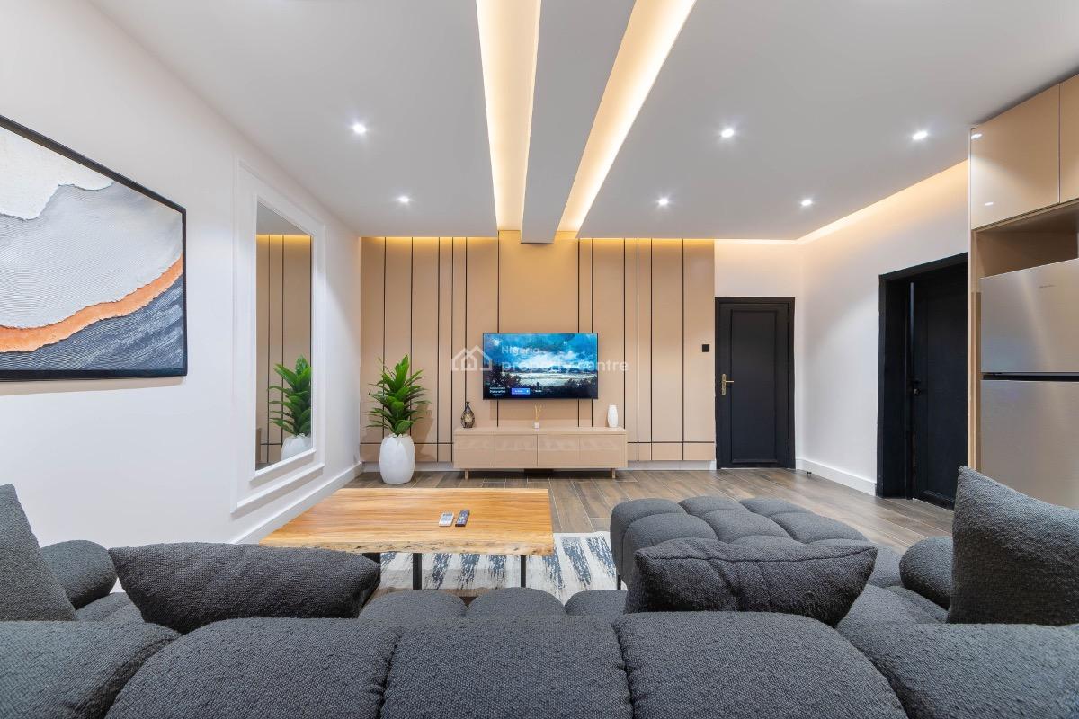 Luxury 1bed Apartment with Lounge, Off Admiralty, Lekki Phase 1, Lekki, Lagos, Flat / Apartment Short Let