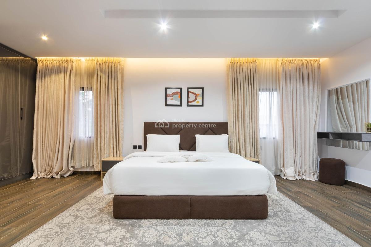Luxury 1bed Apartment with Lounge, Off Admiralty, Lekki Phase 1, Lekki, Lagos, Flat / Apartment Short Let