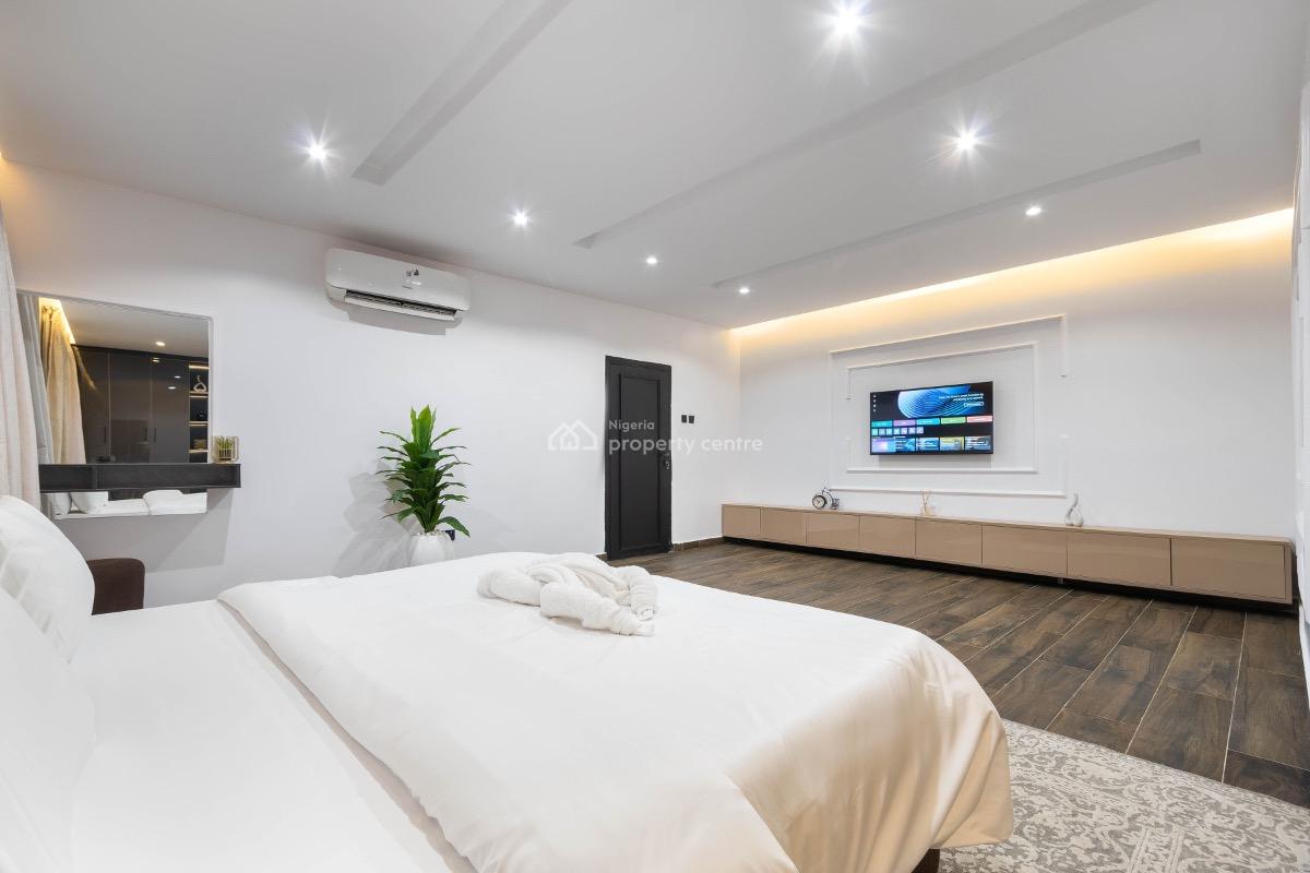 Luxury 1bed Apartment with Lounge, Off Admiralty, Lekki Phase 1, Lekki, Lagos, Flat / Apartment Short Let