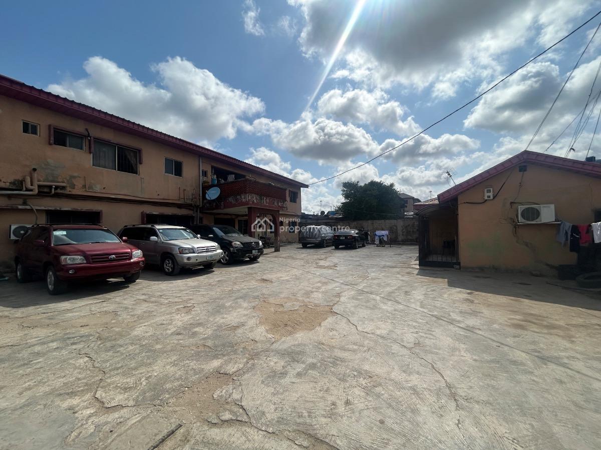 Detached House on 1680sqm, Brickfield, Ebute Metta East, Yaba, Lagos, Detached Duplex for Sale