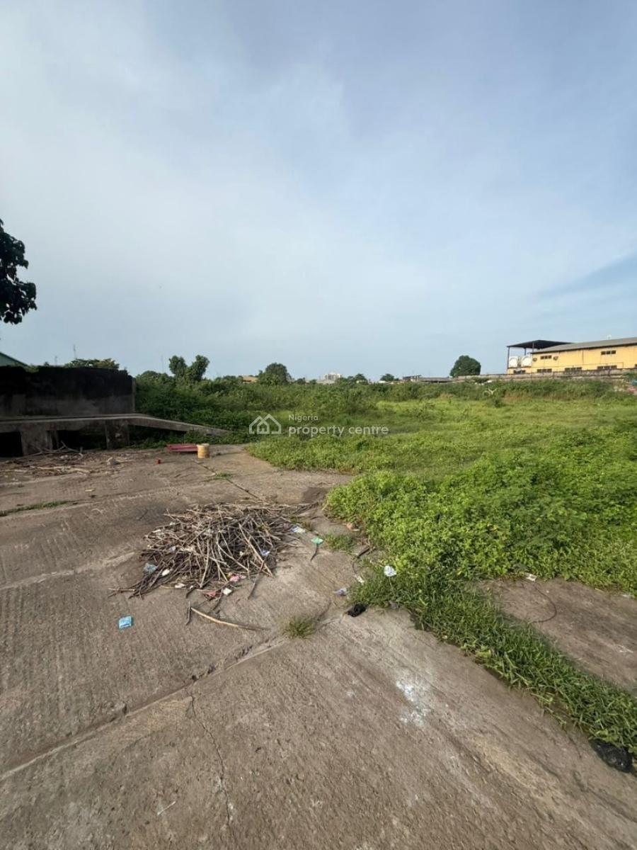 an Empty Land in a Well Very Spacious Compound, Apapa, Lagos, Land for Sale