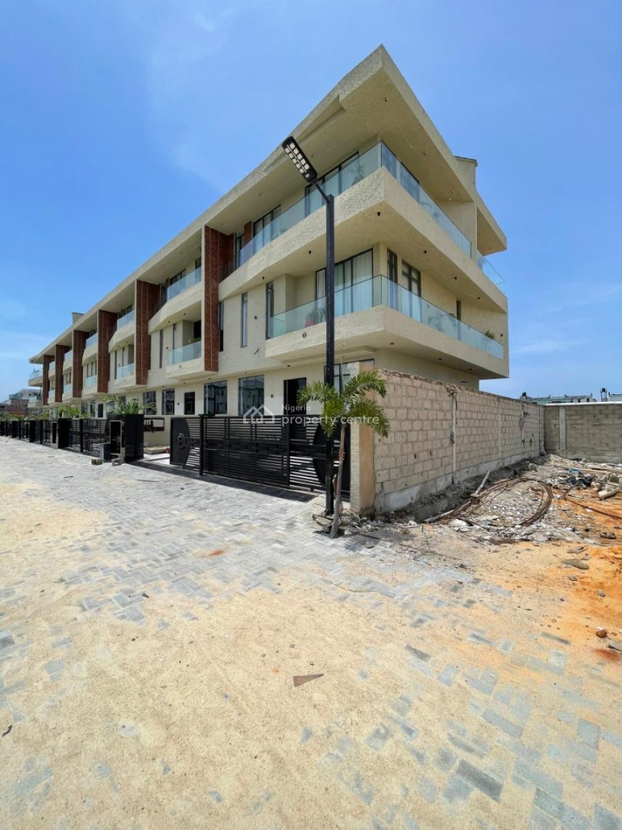 Spacious 4 Bedroom Terrace Duplex with a Bq, Lekki Phase 1, Lekki, Lagos, Terraced Duplex for Sale
