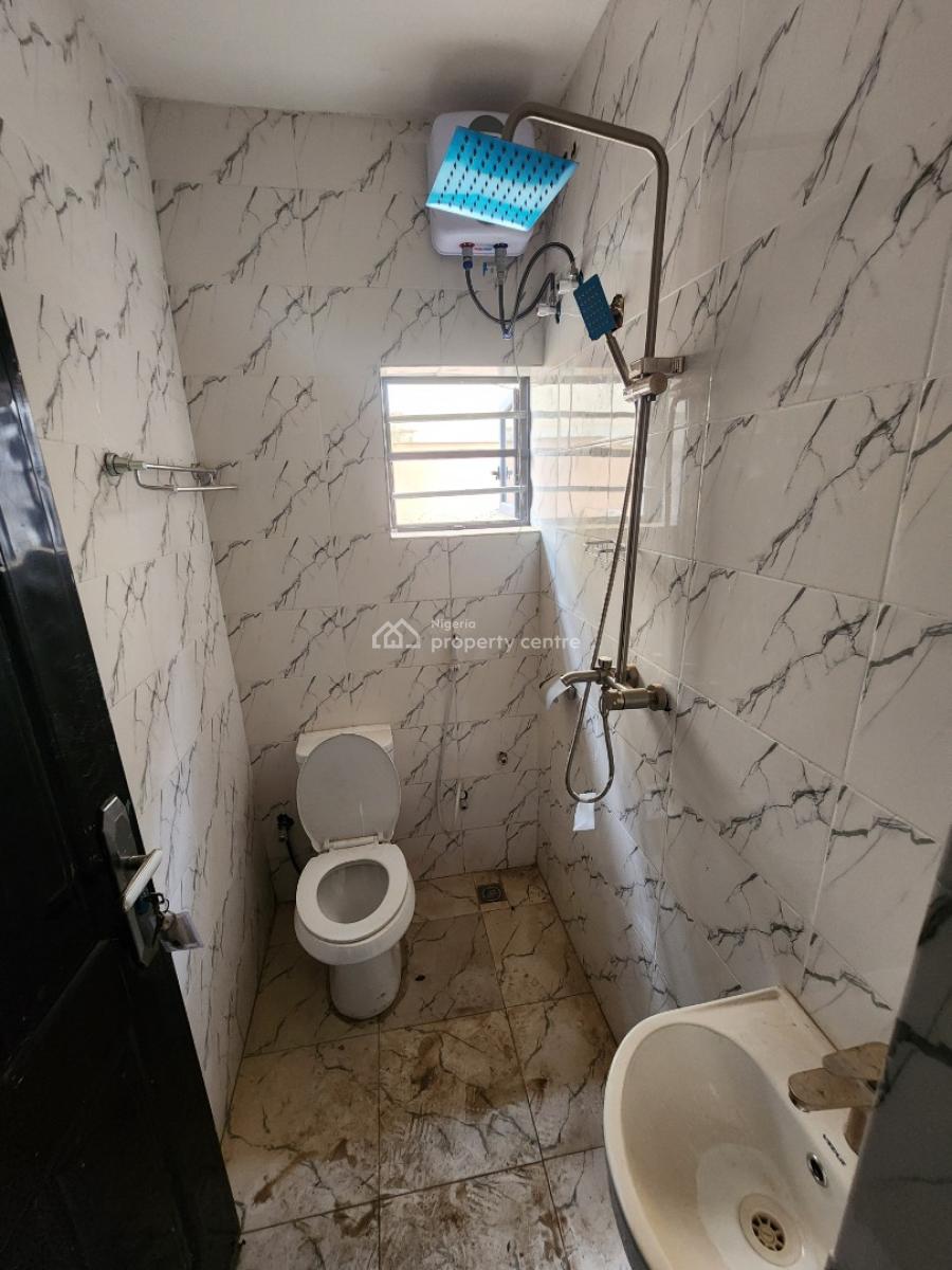 Luxury One Bedroom Block of Flat, News Engineering, Dawaki, Gwarinpa, Abuja, Flat / Apartment for Rent