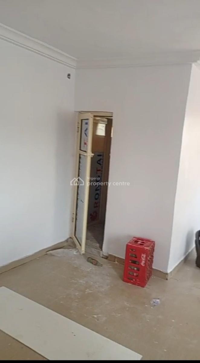 Lovely 3 Bedroom Flat, Harmony Estate, Gbagada, Lagos, Flat / Apartment for Rent