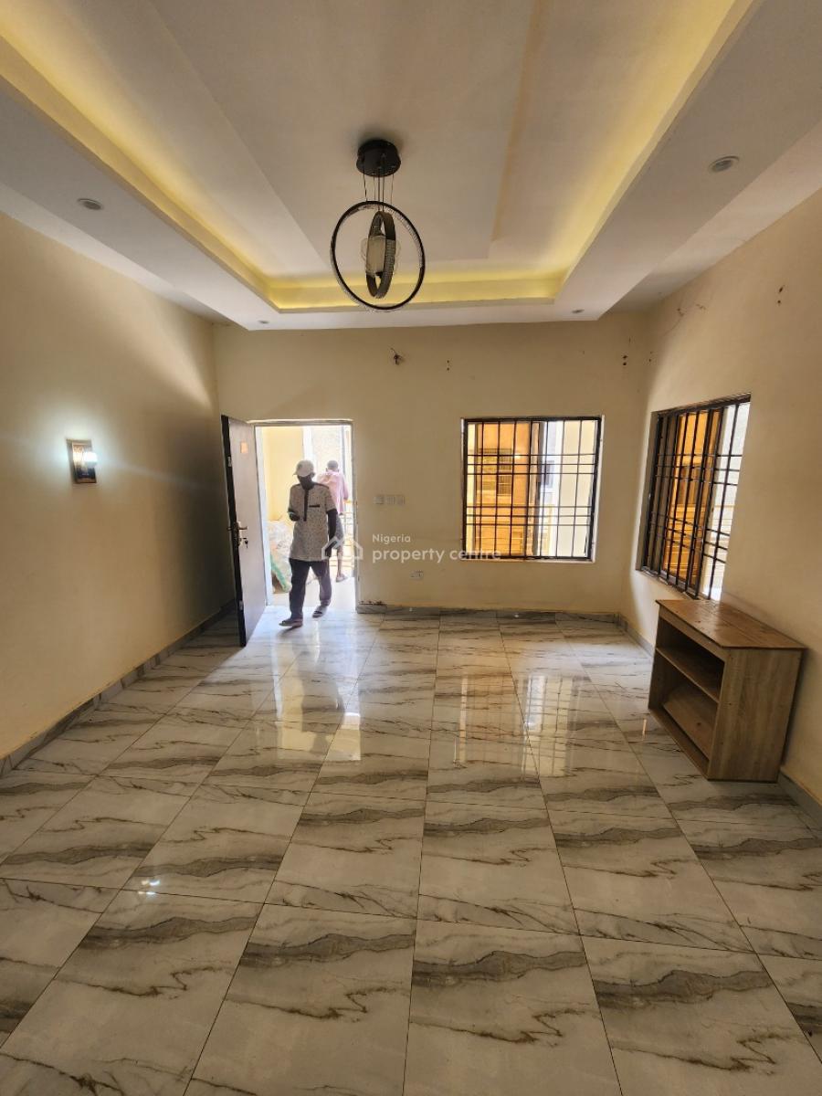 Luxury Two Bedroom Block of Flat., News Engineering, Dawaki, Gwarinpa, Abuja, Flat / Apartment for Rent
