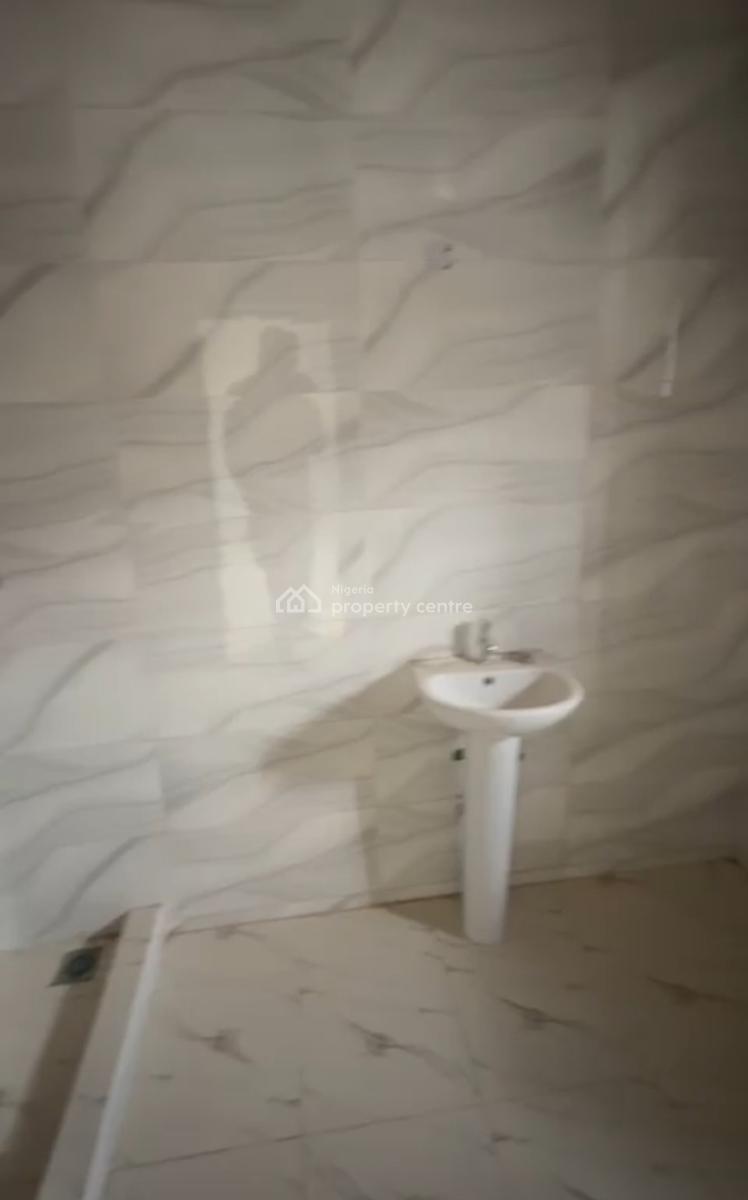 Brand New 4bedroom Terrace Duplex with Bq, Tarred Rd, By Gaduwa Estate(tarred Rd), Gaduwa, Abuja, Terraced Duplex for Rent