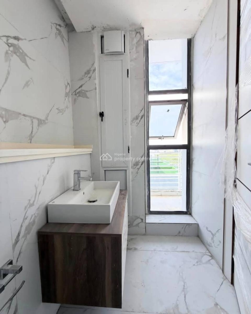 Fully Serviced 4 Bedroom Maisonnette Apartment with Bq,, Osapa, Lekki, Lagos, House for Rent