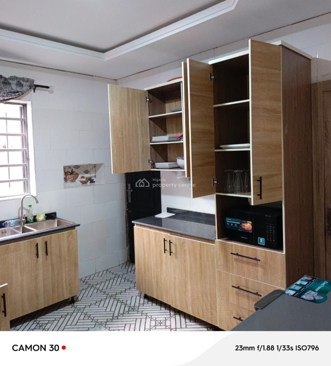 Give Away 5 Bedroom Duplex with Everything Inside, Unique Estate, Baruwa, Ipaja, Lagos, Detached Duplex for Sale