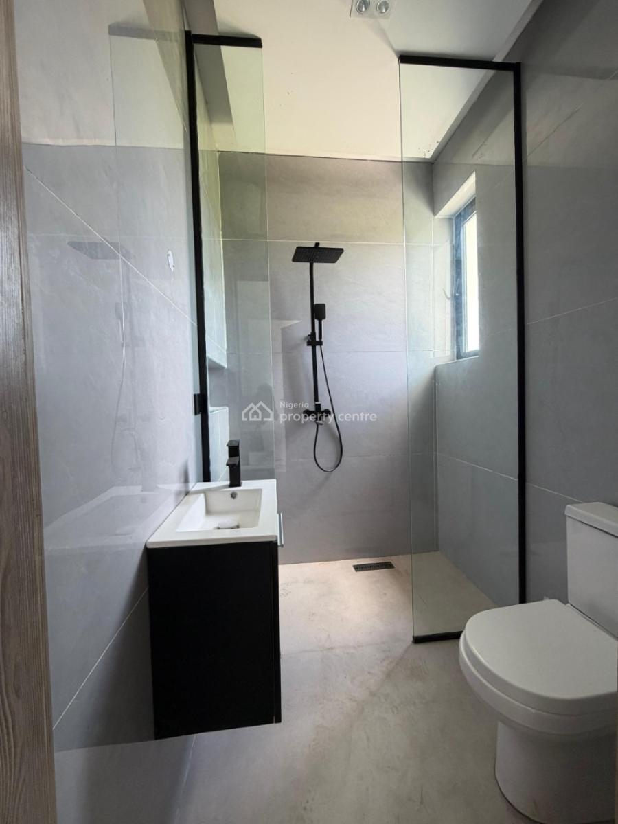 Elegant 2 Bedroom Apartment, Lekki Phase 1, Lekki, Lagos, Flat / Apartment for Sale