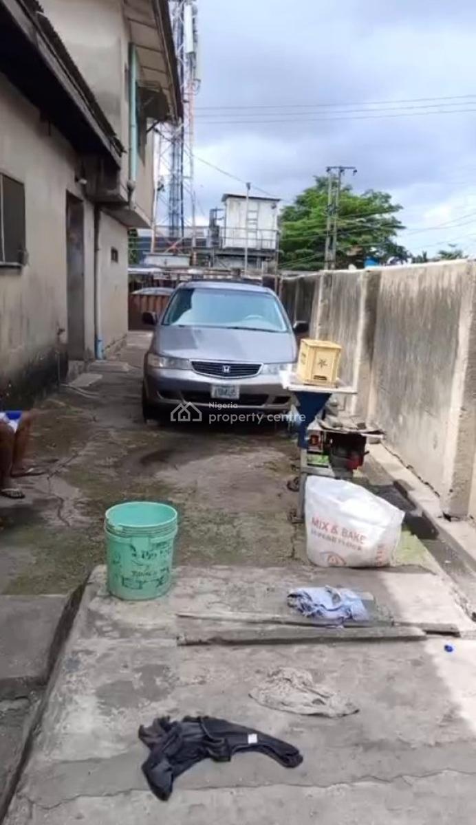 Commercial Property for Lease, 1-2 Buildings Off Ago Palace Way, Ago Palace, Isolo, Lagos, Commercial Property for Rent
