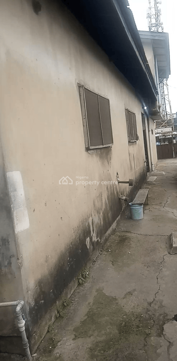 Commercial Property for Lease, 1-2 Buildings Off Ago Palace Way, Ago Palace, Isolo, Lagos, Commercial Property for Rent