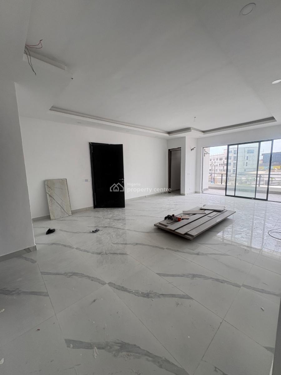3 Bedroom with Bq Beautifully Built and Spacious, Lekki Phase 1, Lekki, Lagos, Flat / Apartment for Rent