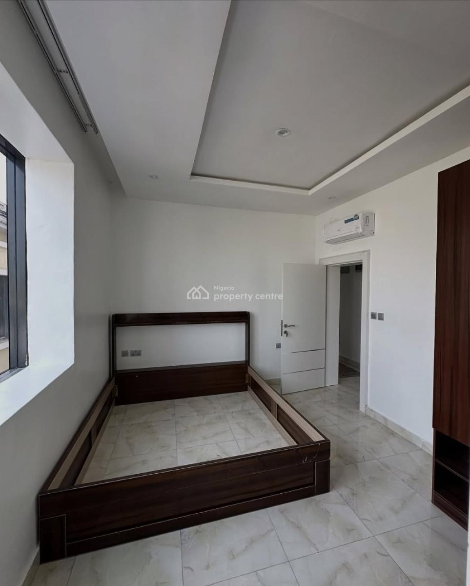 3 Bedroom Apartment Fully Service, Ikate, Lekki, Lagos, Block of Flats for Sale