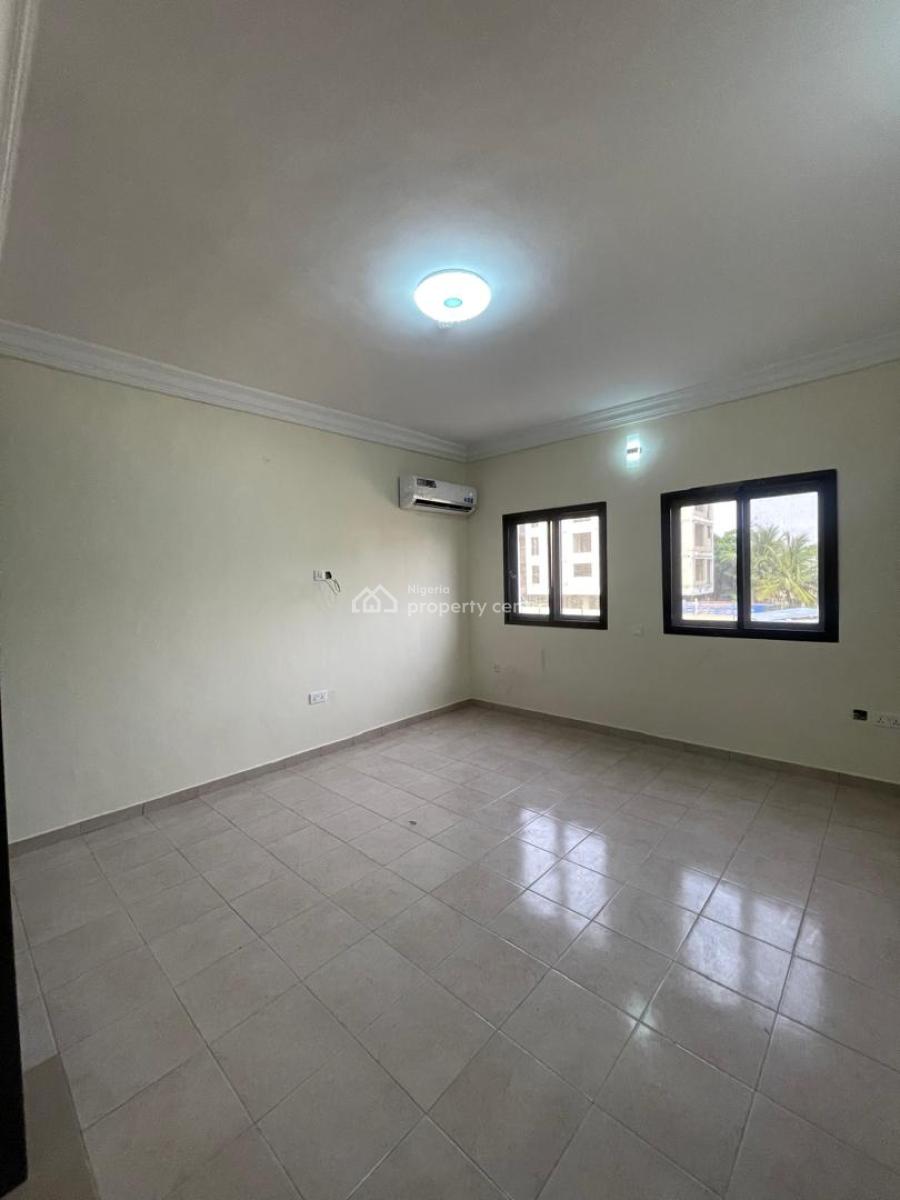 3 Bedroom Flat with Bq, Lekki Phase 1, Lekki, Lagos, Flat / Apartment for Rent