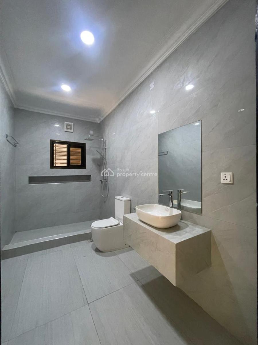 3 Bedroom Flat with Bq, Lekki Phase 1, Lekki, Lagos, Flat / Apartment for Rent