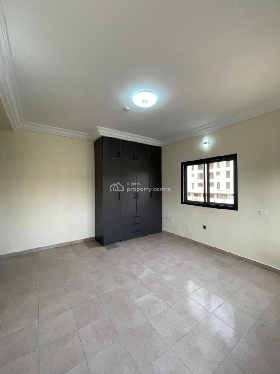 3 Bedroom Flat with Bq, Lekki Phase 1, Lekki, Lagos, Flat / Apartment for Rent