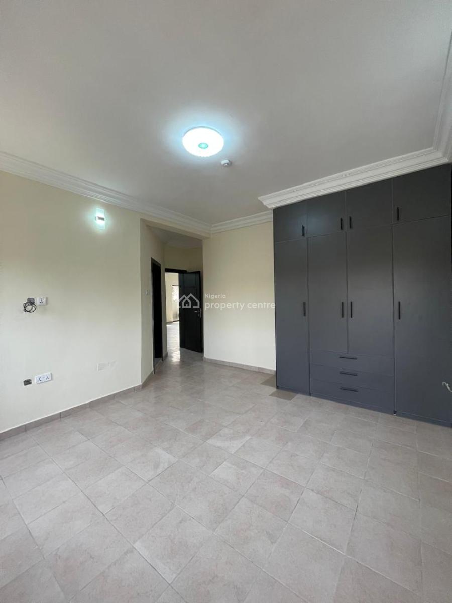 3 Bedroom Flat with Bq, Lekki Phase 1, Lekki, Lagos, Flat / Apartment for Rent