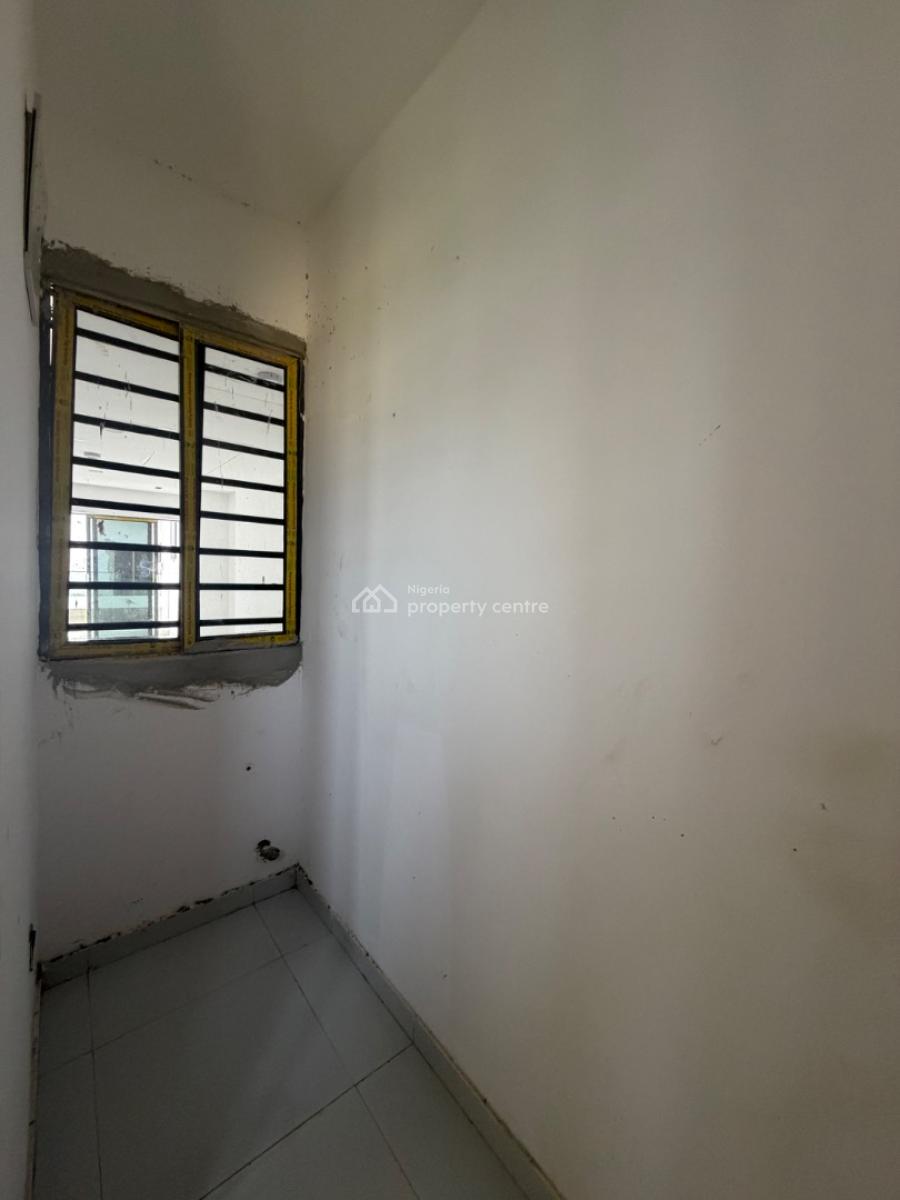Well Spacious 2 Bedrooms Apartment, Vgc, Lekki, Lagos, Flat / Apartment for Sale