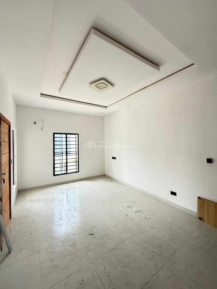 Well Spacious All En-suit 3 Bedrooms Terrace Duplex + Bq, Vgc, Lekki, Lagos, Terraced Duplex for Sale
